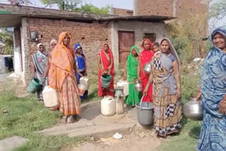 Villagers of Jabalpur craving water