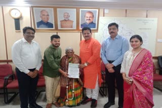 Allocation of land to Thimmakka by the BDA