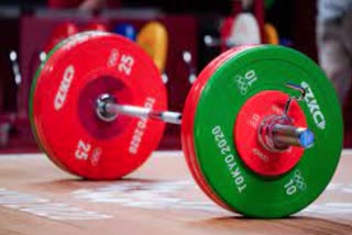 Chandrakala wins gold in Power Lifting, Woman constable wins gold, Andhra Pradesh constable wins gold in power lifting, India power lifting news