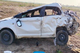 Car falls in dry dam in Ajmer