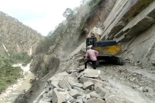 landslide in Tharali