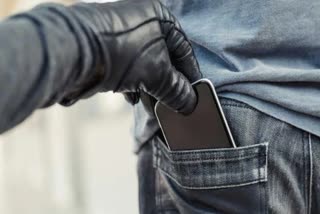 Mobile Phone Thief news