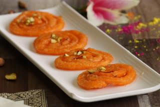 homemade food, learn how to make crispy jalebi at home