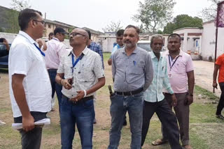 RI with revolver inside polling station