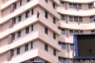 Man jumps from 8th floor of hospital in Kolkata, seriously injured