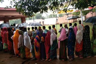 Photos of first phase of polling in Shahdol