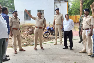 Khunti Police inspects Civil Court after firing in Deoghar Court
