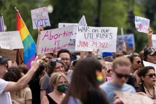 World leaders condemn US abortion verdict