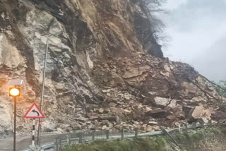 Badrinath highway blocked due to falling boulders