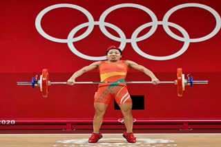 improve my world record  Mirabai Chanu Statement  Competing myself  Commonwealth Games  will try to improve my world record  भारतीय स्टार भारोत्तोलक मीराबाई चानू  राष्टमंडल खेलों में प्रबल दावेदार