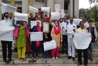 بنگلورو میں تیستا سیتلواڑ کی گرفتاری کے خلاف احتجاجی مظاہرہ