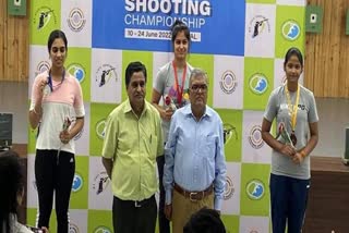 daughter of Bhiwani top in shooting