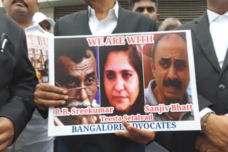 lawyers and activists held a massive protest demanding release Teesta Setalvad