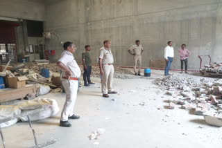 Wall collapsed in Bhiwadi