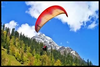 Paragliding in kullu