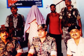 palamu police arrested naxalite gaura miyan