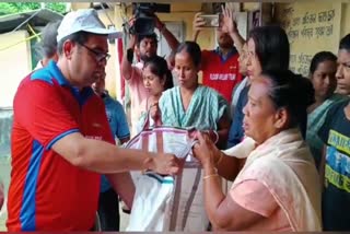 Union Bank of India distributes flood relief