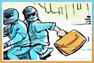 Surat Robbery Case: ધોળા દિવસે માત્ર પાંચ સેકન્ડમાં લૂંટારોએ કરી લાખોની લૂંટ