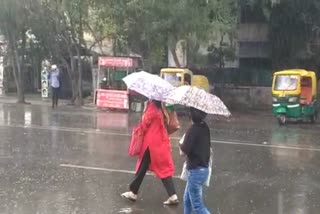 गाजियाबाद में हुई मानसून की पहली बारिश