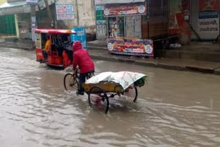 दिल्ली में मानसून की पहली बारिश