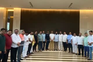 Important meeting of rebel shivsena MLA in goa shortly