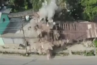 Militant hideout Destroyed on Srinagar-Bandipora highway.