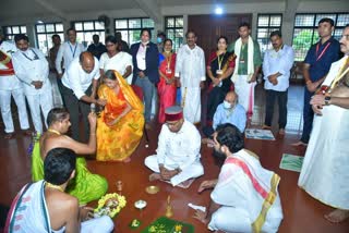 Governor Thawar Chand Gehlot family visits Subrahmanya