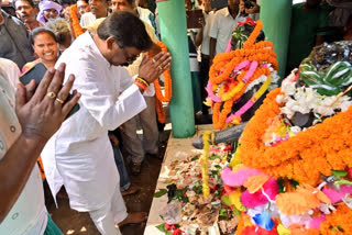 CM Hemant Soren pays tribute to Sido Kanhu