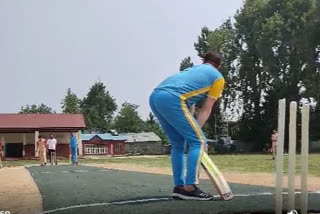 Cricket match Held for a blind youth in Shopian