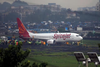 Crew notices smoke in Spicejet cabin, returns to Delhi