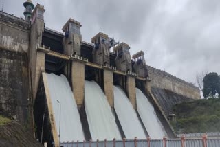 4gates of harangi dam opened