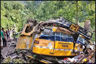 bus-accident-in-sainj-valley-of-kullu