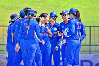 Sri Lanka Women vs India Women  SLW vs IndW 2nd ODI  Sports News  Cricket News  Smriti Mandhana  Shafali Verma  India Women won by 10 wkts