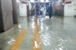 water seeped at Khandeshwar railway station