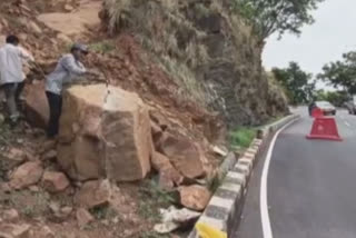landslides-broken-at-tirumala