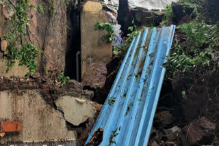 Three people were injured in a landslide at Sion Chunabhatti