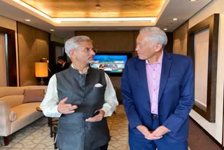 s jaishankar with deputy pm of singapore