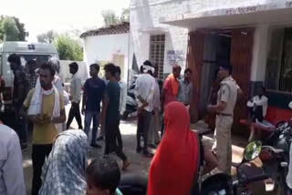 Dead Body of Woman found hanging in Dholpur