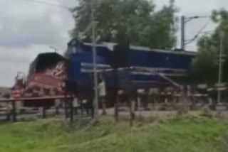 Train collided with truck Bhalki