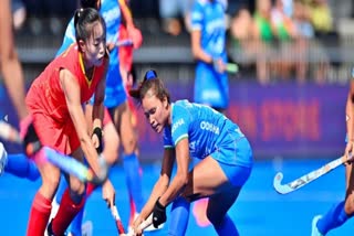 Wasteful India lose to NZ  India play in crossover for QF berth  FIH Womens World Cup 2022  ಹಾಕಿ ಪಂದ್ಯಾವಳಿಯಲ್ಲಿ ನ್ಯೂಜಿಲೆಂಡ್​ ವಿರುದ್ಧ ಸೋತ ಭಾರತ  ಕ್ರಾಸ್‌ಒವರ್‌ಗೆ ತಲುಪಿದ ಭಾರತ ಮಹಿಳಾ ಹಾಕಿ ತಂಡ  ಫ್‌ಐಎಚ್ ಮಹಿಳಾ ವಿಶ್ವಕಪ್ 2022