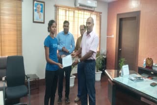 woman archer Deepti Kumari got appointment in South Eastern Railway In Ranchi