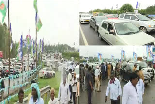 Plenary vehicles parking on the roads in guntur