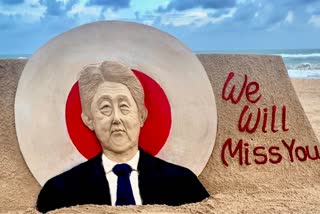 sudarshan patnaik sand art tribute shinzo abe odisha