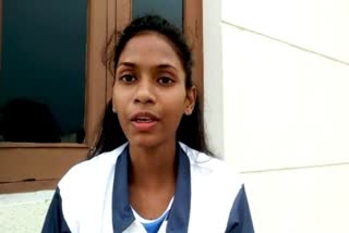 Athlete Supriti got honor money on instructions of CM Hemant Soren