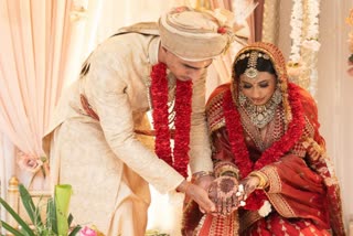 Indian goalkeeper Gurpreet Singh Sandhu  Gurpreet Singh Sandhu  Gurpreet Singh Sandhu marries Devenish Singh  Devenish Singh  Gurpreet Singh Sandhu s wife Devenish Singh  ഗുര്‍പ്രീത് സിങ് സന്ധു വിവാഹിതനായി  ദേവെനിഷ് സിങ്