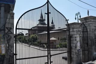 jk-adm-disallows-eid-prayers-in-jama-masjid-waqf-declines-arrangements-at-eidgah-srinagar-aunjuman-awqaf