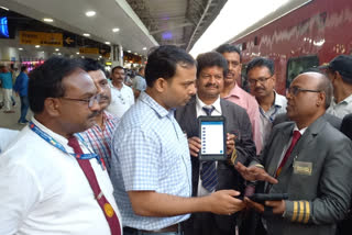 Handheld device to TTE of Ranchi-Rajdhani Express