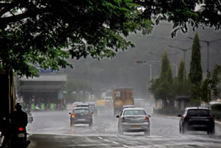 Delhi likely to get moderate rain, thundershowers on Sunday: IMD