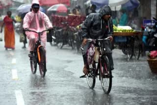 weather updates kerala  weather updates  rain updates  rain updates kerala  സംസ്ഥാനത്ത് അടുത്ത് അഞ്ച് ദിവസം വ്യാപകമായ മഴ  സംസ്ഥാനത്ത് മഴ  സംസ്ഥാനത്ത് മഴ ശക്തം  സംസ്ഥാനത്ത് കനത്ത മഴ  ഇന്ന് യെല്ലോ അലർട്ട്  11 ജില്ലകളിൽ യെല്ലോ അലർട്ട്  കേരളത്തിൽ മഴ  കേരളത്തിൽ കടലാക്രമണ ജാഗ്രത നിർദേശം