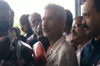 Minister of External Affairs S Jaishankar on Sri Lanka crisis  S Jaishankar on Sri Lanka crisis  ഇന്ത്യയുടേത് ശ്രീലങ്കയെ സഹായിക്കുന്ന നിലപാട്  ശ്രീലങ്ക സാമ്പത്തിക പ്രതിസന്ധി  കേന്ദ്ര വിദേശകാര്യമന്ത്രി എസ് ജയശങ്കർ  ശ്രീലങ്കൻ പ്രതിസന്ധിയിൽ എസ് ജയശങ്കർ